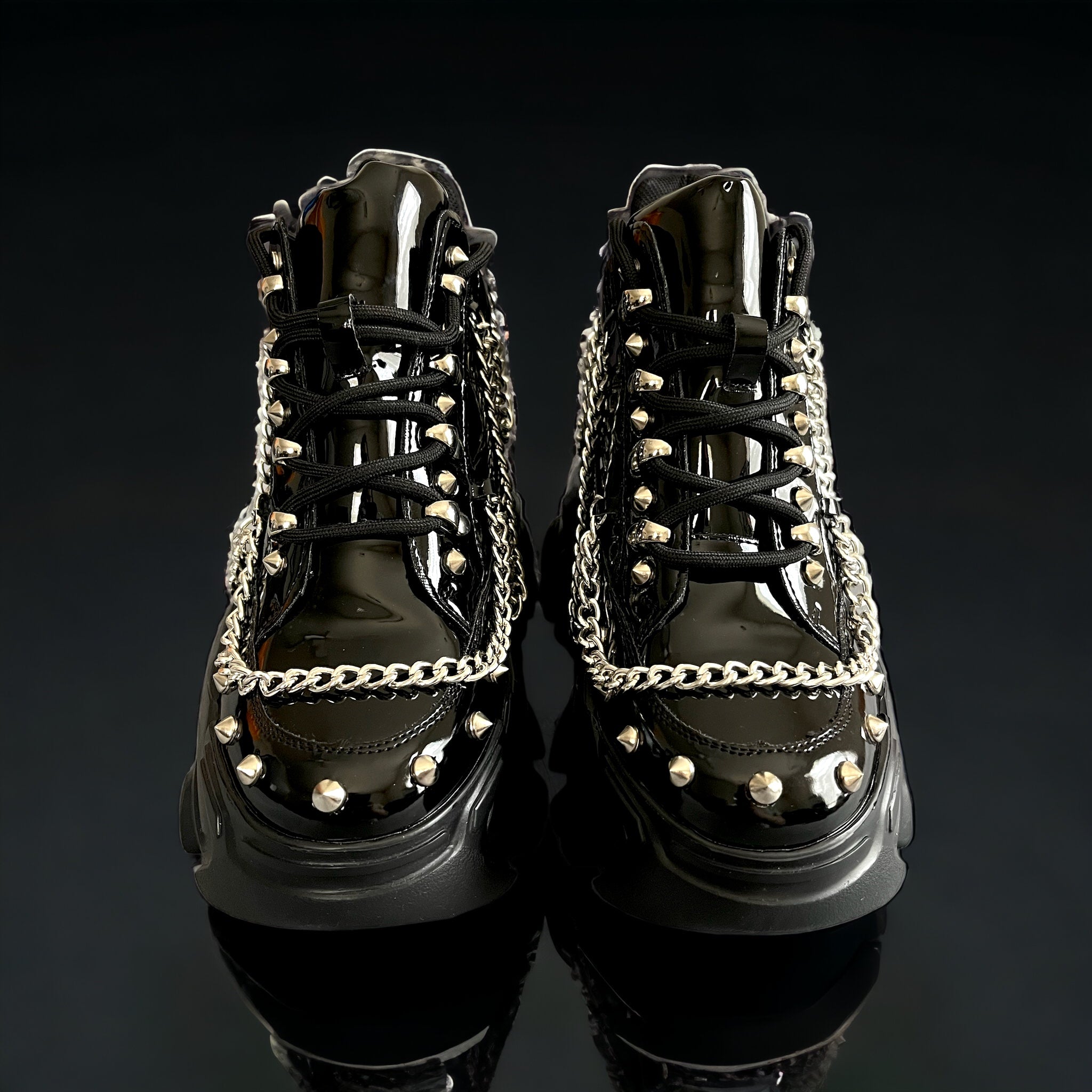 Anthony Wang 黒のチェーン装飾厚底スニーカー ANTHONY WANG GOTH PLATFORM SNEAKER – XRAEART CLOTHING